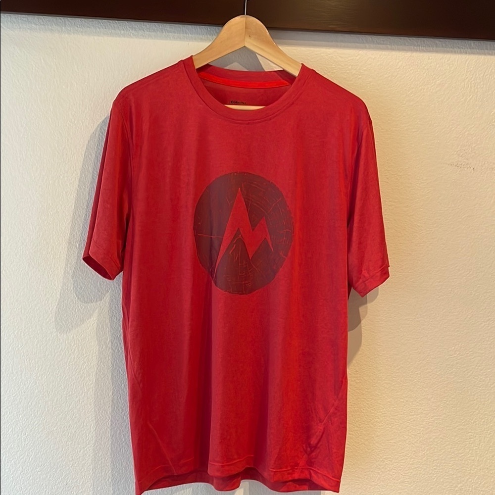 Marmot Mountain Transporter Logo Performance T-Shirt, Red. Size L